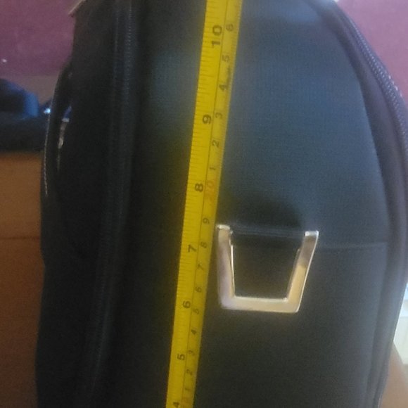 DELSEY Travel Vanity Case - Picture 11 of 13